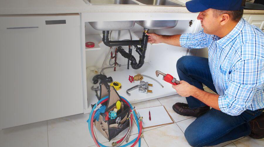 Expert burst pipe repair services in Portales, NM